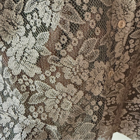 Vintage Floral Mesh Blouse - Picture 3 of 10